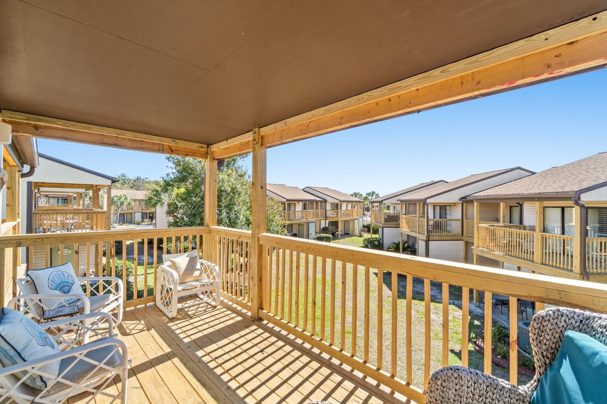 Holiday home The Salty Suite: Beachside Retreat With Heated Pool & Hot Tub