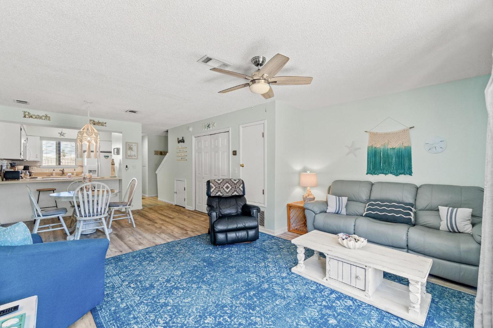 The Salty Suite: Beachside Retreat With Heated Pool & Hot Tub *