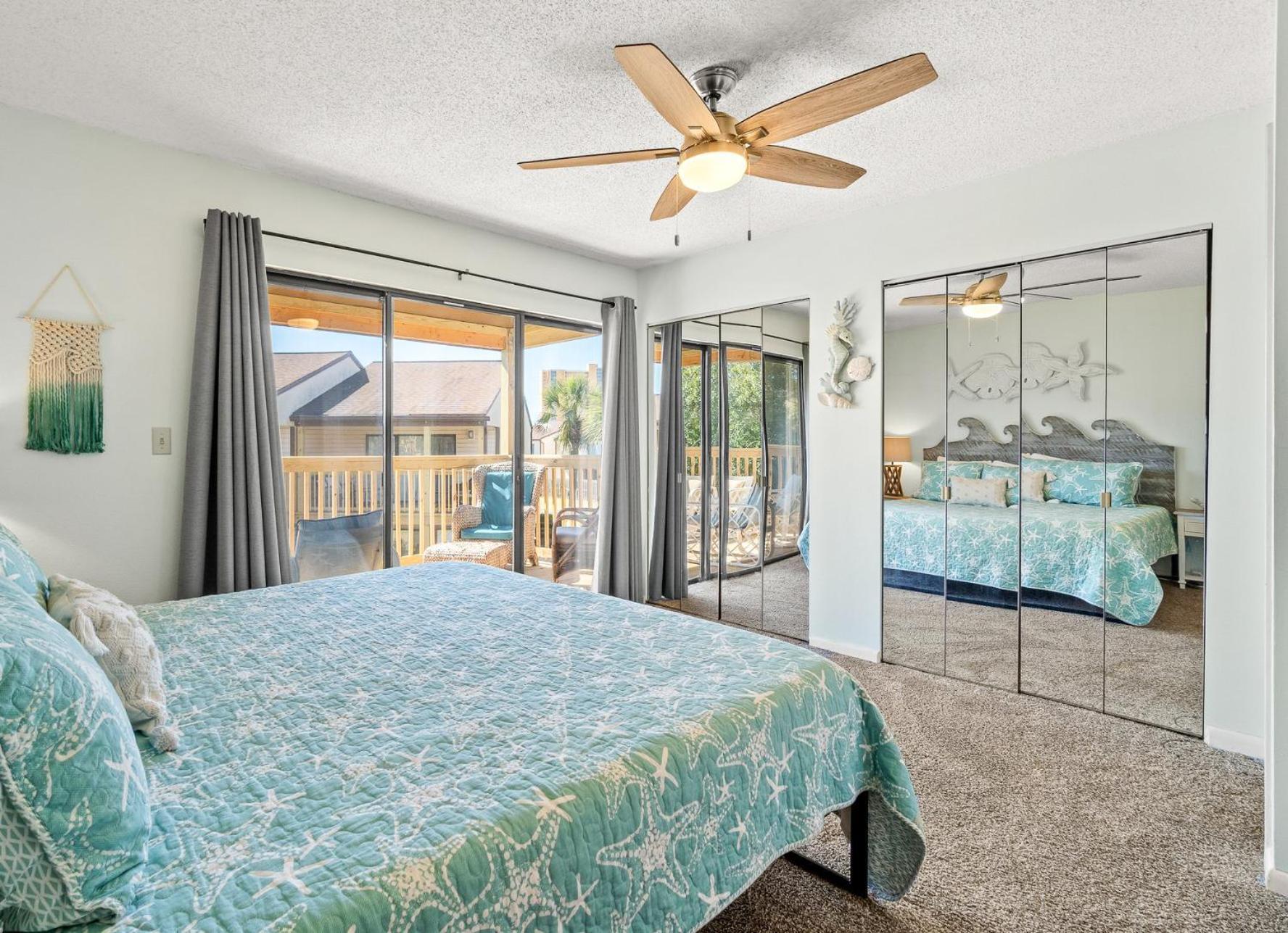 The Salty Suite: Beachside Retreat With Heated Pool & Hot Tub *
